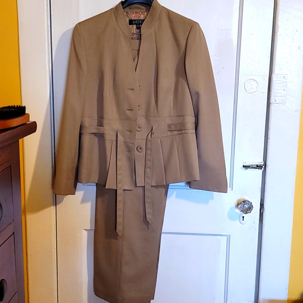 Tan Kasper pants suit